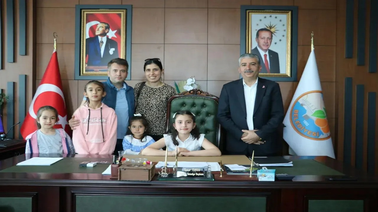 Baskil Belediye Başkanlığı Temsili Koltuğa Beril Kadan Oturdu